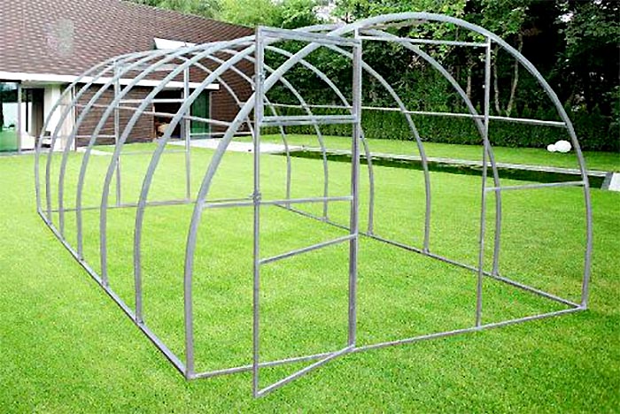 Greenhouse frame: how to do it yourself